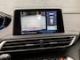 Peugeot 3008 1.2 PureTech Premium Sport (APPLE CARPLAY, GROOT NAVI, KEYLESS, LEDER, 360 CAMERA, SPORTSTOELEN, LED KOPLAMPEN, GETINT GLAS, TREKHAAK, NIEUWSTAAT)