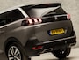Peugeot 5008 1.2 PureTech Premium Sport 7 Persoons (APPLE CARPLAY, GROOT NAVI, CLIMATE, LEDER, SFEERVERLICHTING, SPORTSTOELEN, GETINT GLAS, TREKHAAK, PARKEERSENSOREN, NIEUWE APK, NIEUWSTAAT)