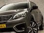 Peugeot 5008 1.2 PureTech Premium Sport 7 Persoons (APPLE CARPLAY, GROOT NAVI, CLIMATE, LEDER, SFEERVERLICHTING, SPORTSTOELEN, GETINT GLAS, TREKHAAK, PARKEERSENSOREN, NIEUWE APK, NIEUWSTAAT)