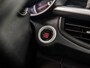 Kia Picanto 1.0 T-GDI X-Line (APPLE CARPLAY, NAVIGATIE, LEDER, CAMERA, STUUR/STOELVERWARMING, SPORTSTOELEN, LM VELGEN, KEYLESS, GETINT GLAS, DAB+, NIEUWSTAAT)
