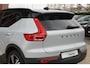 Volvo XC40 T5 Recharge R-Design | Parkeercamera | Stoelverwarming | Keyless | Glossy Black | 19 Inch
