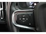 Volvo XC40 T5 Recharge R-Design | Parkeercamera | Stoelverwarming | Keyless | Glossy Black | 19 Inch