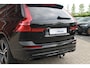 Volvo XC60 T6 Recharge AWD R-Design | Panoramadak | Trekhaak | Harman/Kardon | Parkeercamera | Mem. Stoelen | Glossy Black