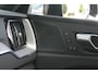 Volvo XC60 T6 Recharge AWD R-Design | Panoramadak | Trekhaak | Harman/Kardon | Parkeercamera | Mem. Stoelen | Glossy Black