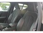 Volvo XC40 T5 Recharge R-Design | Trekhaak | Parkeercamera | Stoelverwarming | Glossy Black