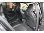 Volvo XC40 T4 Recharge R-Design | Stoelverwarming | Parkeercamera | Harman / Kardon | Keyless | Glossy Black