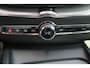 Volvo XC60 T6 Recharge AWD Ultimate Dark | Long Range | Stoelverwarming | Harman / Kardon | 360° Camera | 21 Inch | Glossy Black