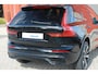 Volvo XC60 T6 Recharge AWD Ultimate Dark | Long Range | Stoelverwarming | Harman / Kardon | 360° Camera | 21 Inch | Glossy Black