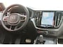 Volvo XC60 T6 Recharge AWD Ultimate Dark | Long Range | Stoelverwarming | Harman / Kardon | 360° Camera | 21 Inch | Glossy Black