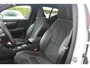 Volvo XC40 T5 Recharge R-Design | Stoelverwarming | 360° Camera | Pilot Assist | BLIS | H&K | Glossy Black | Keyless
