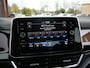 Volkswagen T-Roc 1.5 TSI R-Line Edition 150 Pk Automaat DAB / Apple Carplay / Keyless / Camera