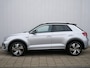 Volkswagen T-Roc 1.5 TSI R-Line Edition 150 Pk Automaat DAB / Apple Carplay / Keyless / Camera