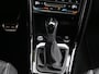 Volkswagen T-Roc 1.5 TSI R-Line Edition 150 Pk Automaat DAB / Apple Carplay / Keyless / Camera