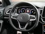 Volkswagen T-Roc 1.5 TSI R-Line Edition 150 Pk Automaat DAB / Apple Carplay / Keyless / Camera