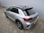 Volkswagen T-Roc 1.5 TSI R-Line Edition 150 Pk Automaat DAB / Apple Carplay / Keyless / Camera