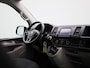 Volkswagen Transporter 2.0 TDI L1H1 Highline 150 PK Volkswagen Transporter 2.0 TDI L1H1 Highline | Automaat | Airco | Dubbele cabine | Cruise control | Multifunctioneel stuur | Radio | Navigatie |