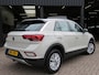 Volkswagen T-Roc 1.5 TSI 150pk DSG-aut. LIFE EDITION / Trekhaak / Stoelverw. / Navi / BOVAG garantie