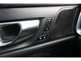 Volvo V60 2.0 B3 R-Design Automaat + Panoramadak/ 19inch/ LED/ Leer/ 360 camera/ Head-Up display/ Schitterend/ Garantie!