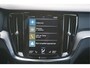 Volvo V60 2.0 B3 R-Design Automaat + Panoramadak/ 19inch/ LED/ Leer/ 360 camera/ Head-Up display/ Schitterend/ Garantie!