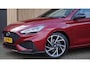 Hyundai i30 1.5 T-GDi 160pk N Line Navi LED 18inch LM Keyless Groot scherm A-Camera *Sunset Red Metallic* Unieke i30!