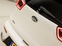Kia Niro 1.6 GDi Hybrid DynamicLine 142Pk Automaat (APPLE CARPLAY, NAVIGATIE, CLIMATE, CAMERA, GETINT GLAS, SPORTSTOELEN, LEDER, LANE ASSIST, NIEUWE APK, NIEUWSTAAT)