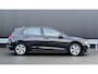 Volkswagen Golf 1.5 TSI 130pk Life | Navigatie | Stoelverwarming | App Connect