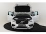 Volvo XC90 T8 RECHARGE AWD R-DESIGN *FULL OPTIONS!* *LONG RANGE!* -PANO.DAK|LUCHTVERING|BOWERS&WILKINS|ADAP.LED|360°CAM|HEAD-UP DISP.|GEVENT.LEDER+MASSAGE|22"