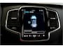 Volvo XC90 2.0 T8 AWD 335kW/455pk Aut8 Recharge Long Range Ultimate Bright LUCHTVERING + PANORAMADAK + HARMAN/KARDON + STOEL-&STUURVERWARMING + MASSAGE + ADAPT.CRUISE + ELTREKHAAK + BLIS + GOOGLE DASH&SERVICES + 360 CAMERA + PARKSENSOREN + 20" LM-VELGEN!!