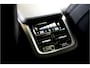 Volvo XC90 2.0 T8 AWD 335kW/455pk Aut8 Recharge Long Range Ultimate Bright LUCHTVERING + PANORAMADAK + HARMAN/KARDON + STOEL-&STUURVERWARMING + MASSAGE + ADAPT.CRUISE + ELTREKHAAK + BLIS + GOOGLE DASH&SERVICES + 360 CAMERA + PARKSENSOREN + 20" LM-VELGEN!!