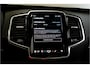 Volvo XC90 2.0 T8 AWD 335kW/455pk Aut8 Recharge Long Range Ultimate Bright LUCHTVERING + PANORAMADAK + HARMAN/KARDON + STOEL-&STUURVERWARMING + MASSAGE + ADAPT.CRUISE + ELTREKHAAK + BLIS + GOOGLE DASH&SERVICES + 360 CAMERA + PARKSENSOREN + 20" LM-VELGEN!!