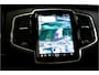 Volvo XC90 2.0 T8 AWD 335kW/455pk Aut8 Recharge Long Range Ultimate Bright LUCHTVERING + PANORAMADAK + HARMAN/KARDON + STOEL-&STUURVERWARMING + MASSAGE + ADAPT.CRUISE + ELTREKHAAK + BLIS + GOOGLE DASH&SERVICES + 360 CAMERA + PARKSENSOREN + 20" LM-VELGEN!!