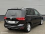 Volkswagen Touran 1.6 TDI Highline PANORAMADAK EXPORTPRIJS