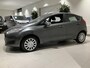 Ford Fiesta 1.0 Style 65 PK | Bluetooth | Navigatie | Airco | Radio | AUX | Elektrische Ramen Voor | CD-Speler | Multifunctioneel Stuurwiel | Centrale Deurvergrendeling | 5-Deurs |