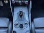 Alfa Romeo Giulia 2.0T AWD Q4 VELOCE/ACRUISE/NAV/XENON/LED