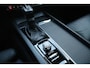 Volvo V60 2.0 T4 Momentum Pro | Leder | Camera | Winter Pakket | Trekhaak | Origineel NL |