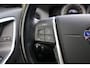 Volvo XC60 2.0 T5 241pk Momentum Automaat | Navigatie | Trekhaak | Origineel NL |