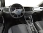 Volkswagen Polo 1.0 TSI 116PK Highline R+Leder+vitrual+zwarte-hemel+premuim-audio+smarth-phone+flippers+parkeer-Hulp= ZEER LUXE !!