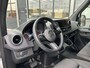 Mercedes-Benz Sprinter 317 CDI L2 H2 PRO / LED / MBUX / Navigatie / Camera / Parkeersensoren / Cruise control / Airco / 270 Graden achterdeuren