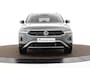 Volkswagen T-Roc 1.5 TSI 150pk DSG Life Edition · Apple/Android Car Play · Navigatie · Camera · P-Sensoren · Park Assist · 17'' Inch · Garantie t/m Februari 2027