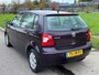 Volkswagen Polo 1.4-16V Highline 5-Drs Airco Electric pakket LMV 14" ABS Sportstoelen EBD Cruisecontrol Dealerpnderhoud Nieuwe Apk