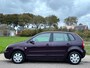 Volkswagen Polo 1.4-16V Highline 5-Drs Airco Electric pakket LMV 14" ABS Sportstoelen EBD Cruisecontrol Dealerpnderhoud Nieuwe Apk