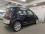 Volkswagen Up! 1.0 cross up! BlueMotion/ Nederlandse auto/ 5 deurs/ Parkeersensoren voor en achter/ Bluetooth