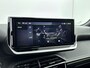 Peugeot 2008 SUV 1.2 130 pk Automaat GT | Camera | Elektrisch Verstelbare Bestuurdersstoel met Massage  | Stoel Verwarming | Navigatie