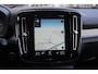 Volvo XC40 1.5 T3 Inscription | Stoel & Stuurverwarming | 360 Camera | Keyless Entry | Harman/Kardon | Adaptieve Cruise + Pilot Assist | Panorama Dak | Navigatie | Dodehoek Detectie