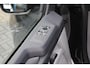 Ford Transit Custom 320 2.0 TDCI L2H1 Limited ZUID | 136pk | Trekhaak | Verwarmbare passagiersstoel (8-weg verstelbaar) | Programmeerbare voertuig interface | Navigatie systeem | Handmatig regeneratie roetfilter |