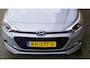 Hyundai i20 1.0 T-GDI 100pk 5Drs Comfort 17inch LM Navi LED A-Camera Clima DAB *NL auto* Sportief! 130284km!