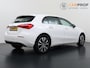 Mercedes-Benz A-klasse 250 e Navigatie | Sfeerverlichting | Stuurverwarming | Carplay | Stoelverwarming |