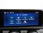 Mercedes-Benz CLA Shooting Brake 180 Star Edition Luxury Line | Achteruitrijcamera | Sfeerverlichting | Voorstoelen Verwarmd | DAB+ Radio | 18" Lichtmetalen Velgen