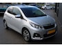 Peugeot 108 1.0 e-VTi Allure | Navi by app | Camera | Climate control | All season | 51.000km | LED | Mistlampen |