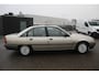 Opel Omega 2.0i CD Automaat, Schuifdak